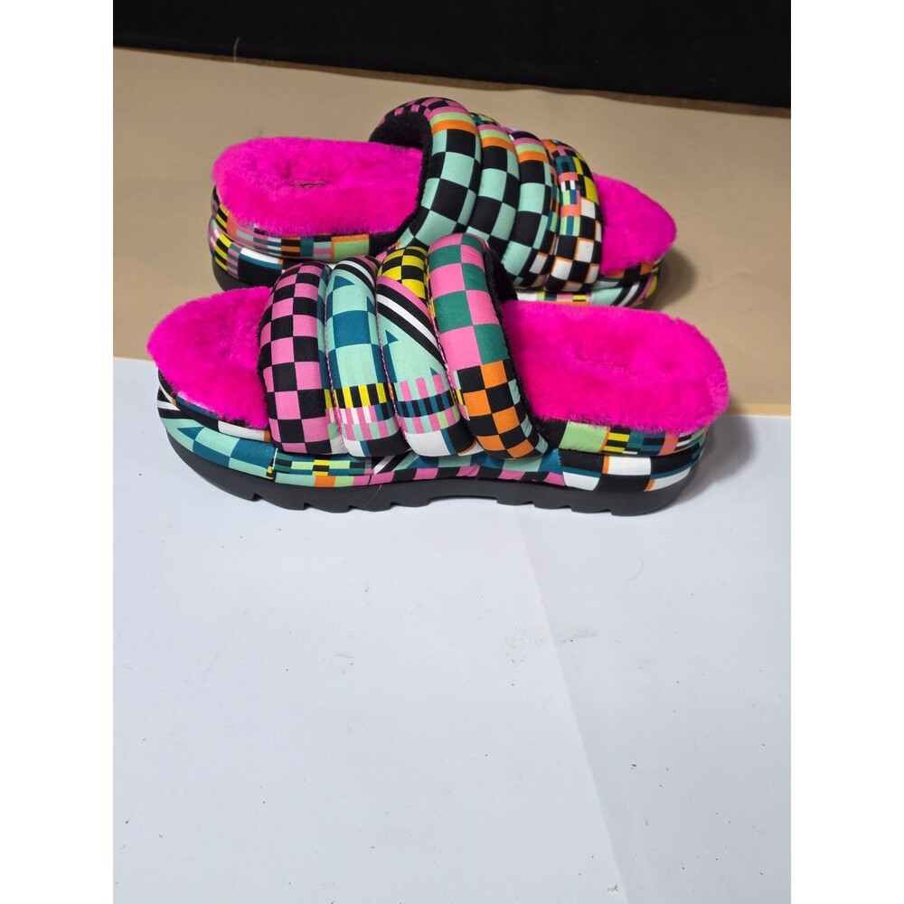 UGG Colorblock Puffy Slide Slippers Women’s Size 8 – Neon Pink Multi Color Check - Picture 4 of 8